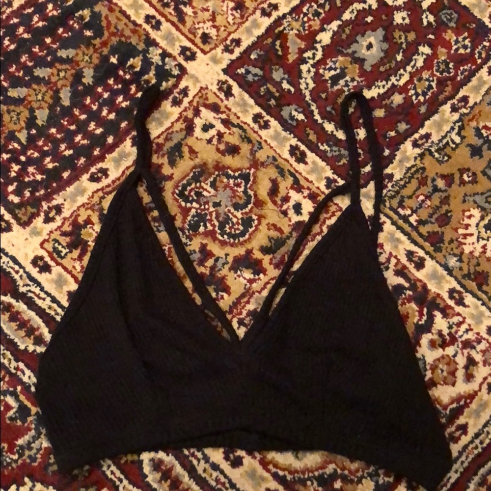 Black Knitted Crop Tank